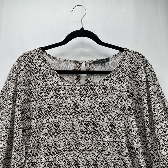 Adrianna Papell Blouse Size 2XL Animal Print Balloon Sleeve Back Keyhole Beige - Picture 3 of 11